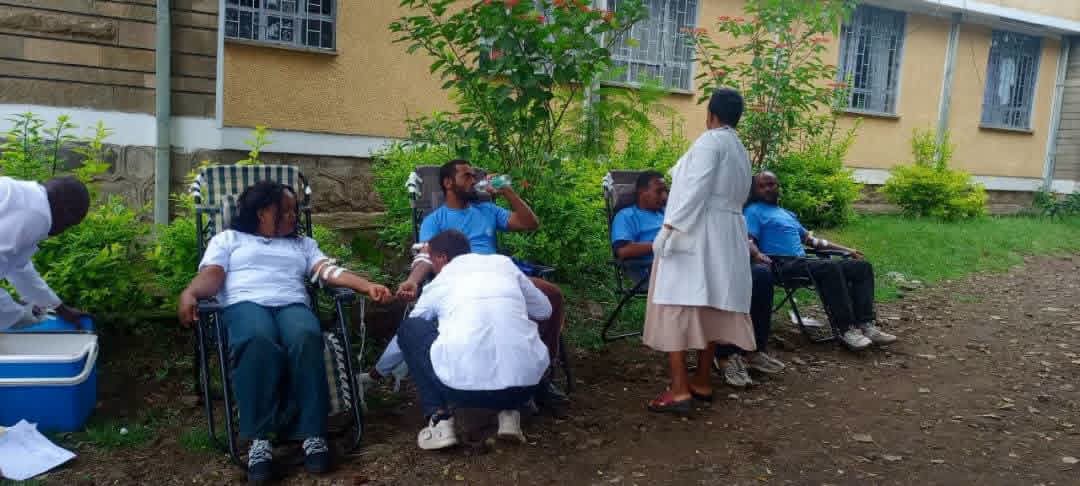 የሰላም ሚኒስቴር ከቡታጅራ ከተማ አስተዳደር ጋር በመተባበር “በጎነት ለአብሮነት” በሚል መሪ ቃል በጎ ፈቃደኛ ደም ለጋሾች ደም ለገሱ