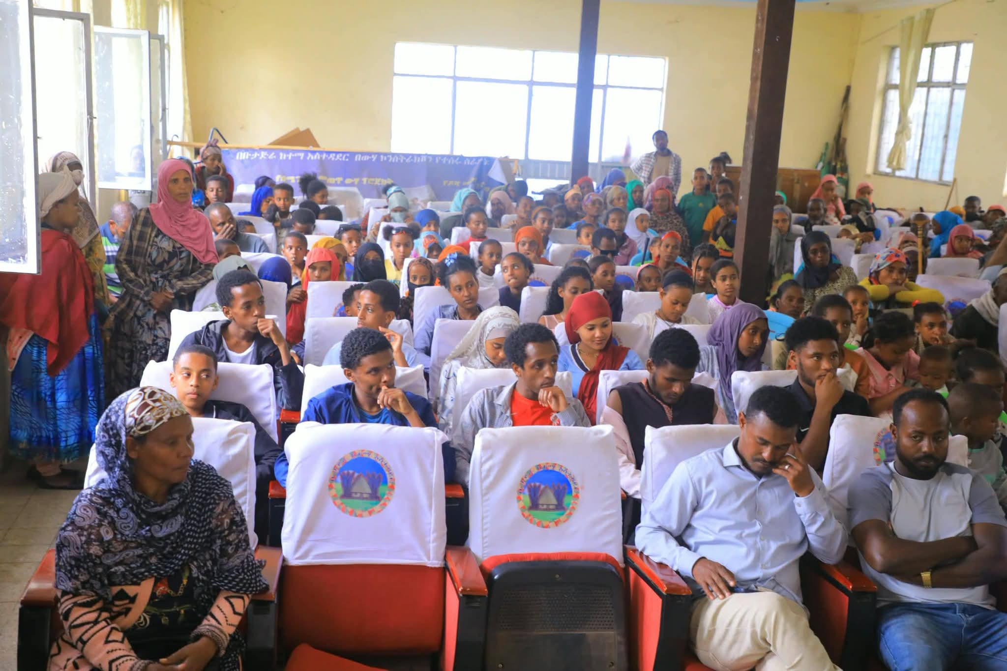 የቡታጅራ ከተማ ሳይንስና ኢንፎርሜሽን ቴክኖሎጂ ጽ/ቤት በክረምት የበጎ ፈቃድ በተለያዩ የቴክኖሎጂ ዘርፎች ያሰለጠናቸውን ተማሪዎች አስመረቀ።