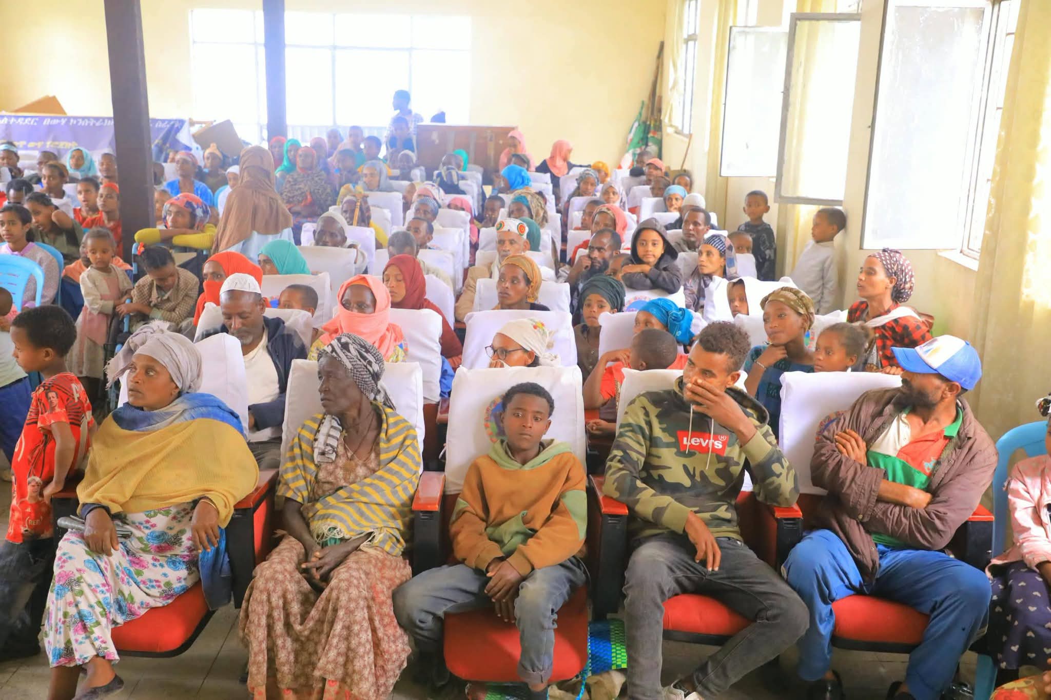 የቡታጅራ ከተማ ሳይንስና ኢንፎርሜሽን ቴክኖሎጂ ጽ/ቤት በክረምት የበጎ ፈቃድ በተለያዩ የቴክኖሎጂ ዘርፎች ያሰለጠናቸውን ተማሪዎች አስመረቀ።