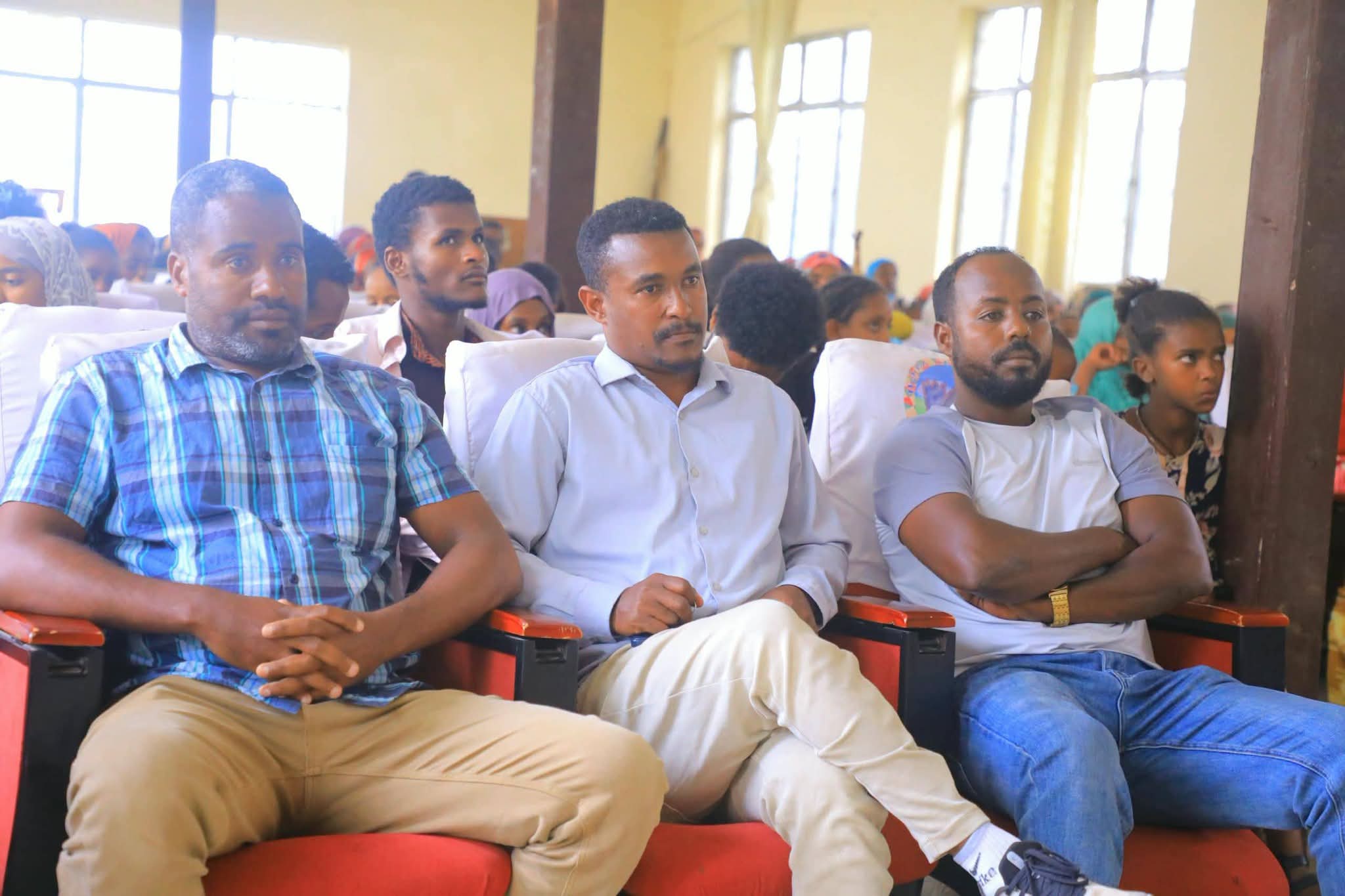 የቡታጅራ ከተማ ሳይንስና ኢንፎርሜሽን ቴክኖሎጂ ጽ/ቤት በክረምት የበጎ ፈቃድ በተለያዩ የቴክኖሎጂ ዘርፎች ያሰለጠናቸውን ተማሪዎች አስመረቀ።